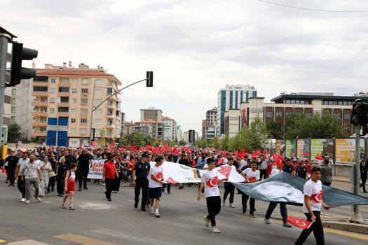 Gaziantep’te 30 Ağustos kortej yürüyüşü düzenlendi