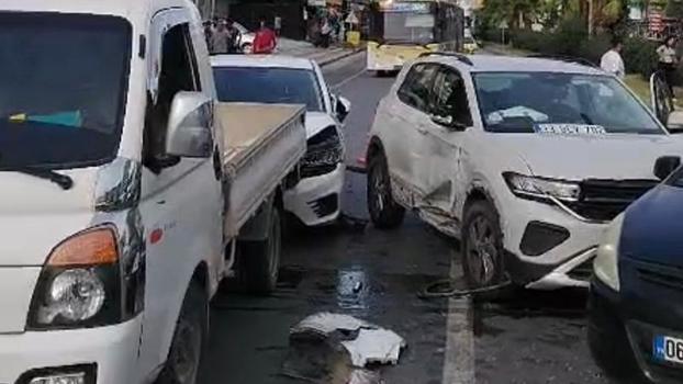 Mersin’de zincirleme kaza: 3 yaralı