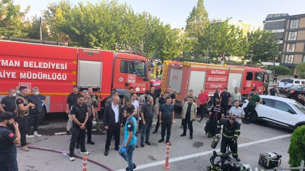 Batman’da spor salonunda yangın: 2 ölü, 10 yaralı (2)