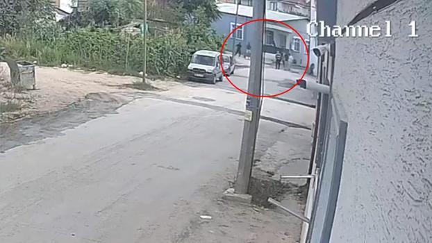 Sokakta tartıştığı kiracısını tüfekle öldürdü; o anlar kamerada