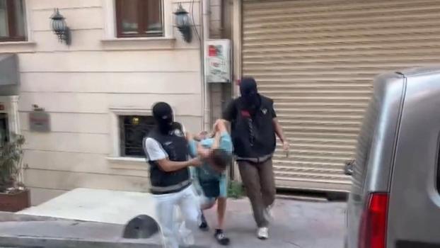 Uluslararası düzeyde 'uyuşturucu ticareti' suçundan aranan şüpheli Beyoğlu'nda yakalandı