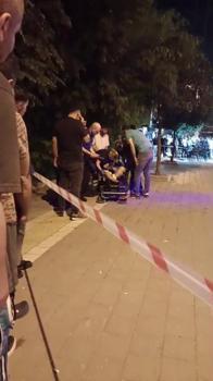 Kaldırımda yürürken silahlı saldırıda yaralandı