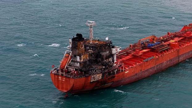 Dron saldırısı sonrası sürüklenip, Samsun’da karaya oturan tanker, römorkörle alınacak