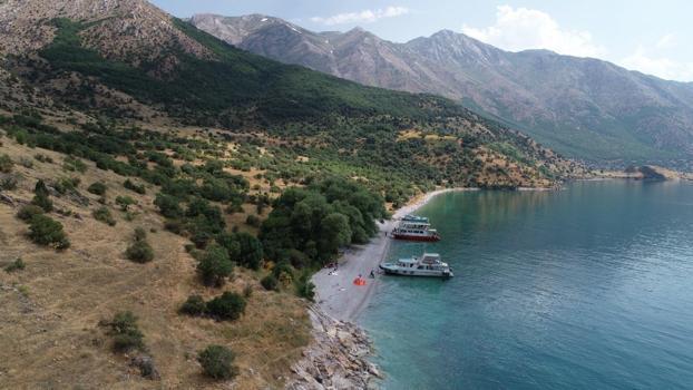 Bakan Yumaklı: Türkiye'nin 54'üncü milli parkı Deveboynu Yarımadası oldu / Ek fotoğraflar
