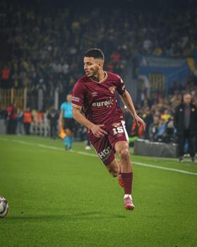 Göztepe'de Cherni resmen gitti