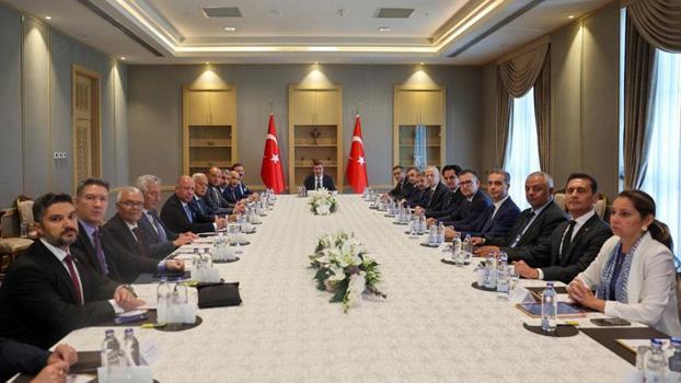 Cevdet Yılmaz: 2027-2029 dönemi OVP detaylarını 6 Eylül'de kamuoyuyla paylaşmayı planlıyoruz