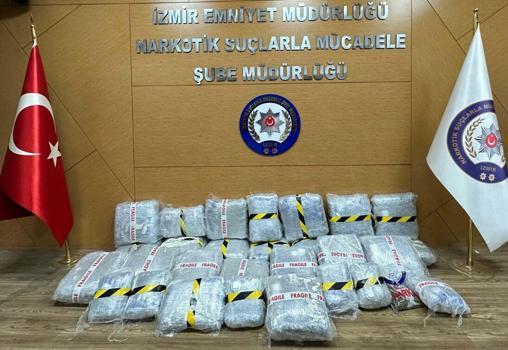 İzmir'de 80 kilo uyuşturucu ele geçirildi: 1 tutuklama