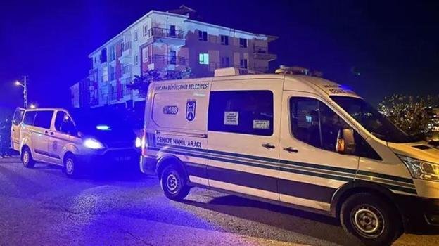 Alacak kavgasında arkadaşını öldürdü