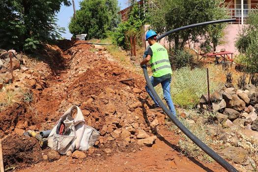 Kırıkhan'da içme suyu altyapısı yenileniyor