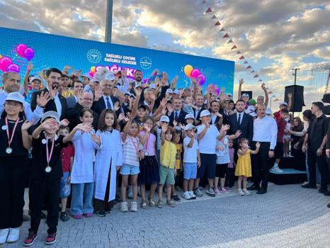 Bakan Memişoğlu: Türkiye'de yaklaşık her 3 kişiden 1'i maalesef sigara içiyor