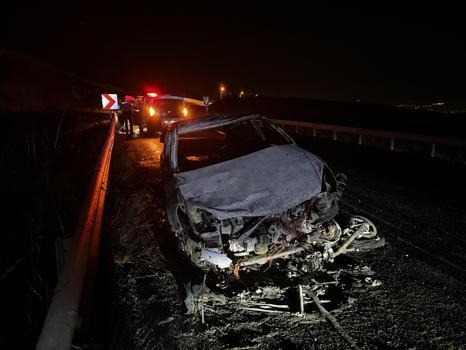 Kayseri’de çarpışan motosiklet ile otomobil yandı: 2 yaralı