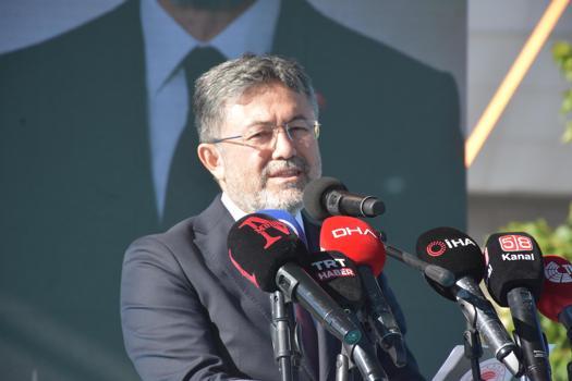 Bakan Yumaklı: 107 yıl önce istiklal için ayağa kalkan Türkiye, bugün istikbalini inşa ediyor (2)