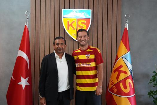 Kayserispor, Oğulcan Çağlayan ile 2 yıllık sözleşme imzaladı