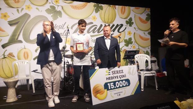 Kavun Festivali’nde en iyi üretici 15 yaşındaki Efe oldu