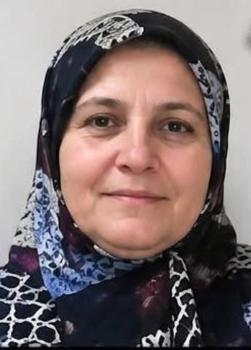 Kamyonetle çarpışan otomobilin sürücüsü ile eşi öldü