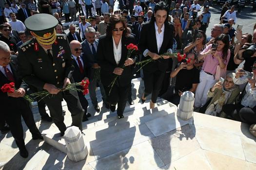 Aydın’ın kurtuluşunun 104’üncü yıl dönümü tjörenle kutlandı