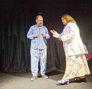 'Ben Deli Sen Deli' sahnelendi