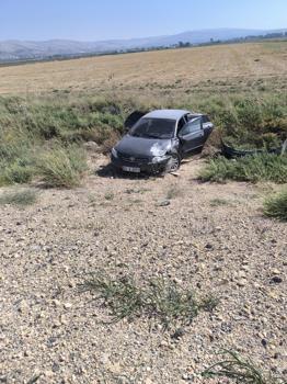 Kavşakta otomobiller çarpıştı: 4 yaralı
