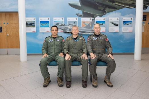 Eurofighter pilotlarının uçuş eğitimi başladı