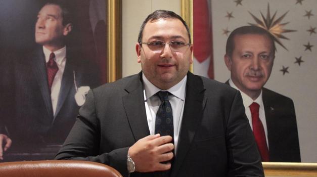 Üsküdar Belediye Başkan Vekili Dündar Ziya Gültekin görevine başladı