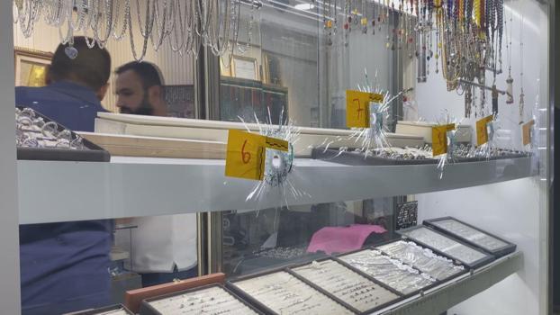 Küçükçekmece’de iş yerine silahlı saldırı düzenleyen şüpheli yakalandı
