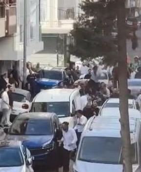 Sultangazi’de düğün öncesi gelin almada kavga; polis biber gazıyla müdahale etti