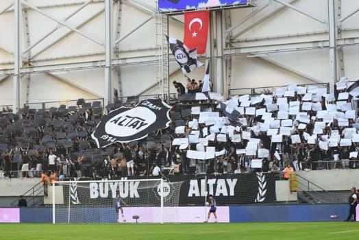 Altay krizlere meydan okudu