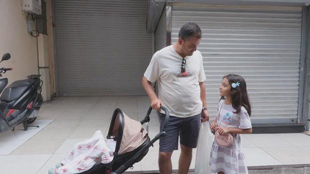 Okul alışverişini son güne bırakan veliler Eminönü'nü tercih etti