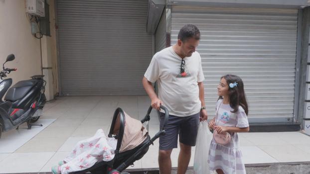 Okul alışverişini son güne bırakan veliler Eminönü'nü tercih etti