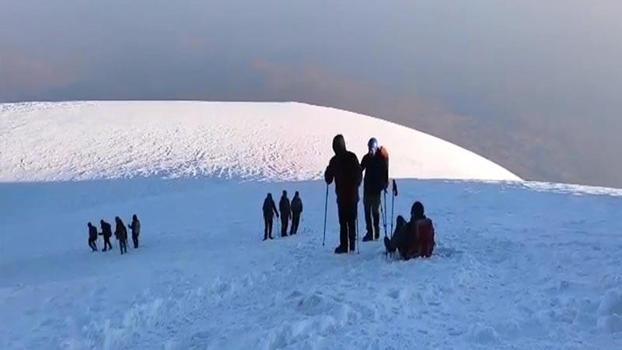 Ağrı Dağı için uyarı: Buzullar küçülüyor