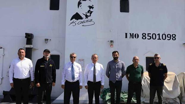 KKTC Başbakanı Üstel, Girne açıklarındaki arama çalışmalarını inceledi
