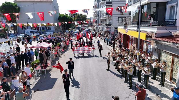 Altınova'da kurtuluşun 104. yılı coşkuyla kutlandı
