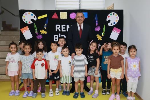Tarık Özünal’dan minik yüreklere yeni eğitim yılı ziyareti