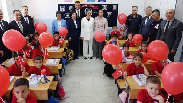 Burdur'da İlköğretim Haftası töreni