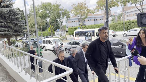 'Kurtlar Vadisi' dizisinin senaristleri ifade için Silivri Adliyesi'ne geldi