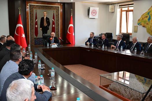 Esnaflardan Vali Erin'e ziyaret