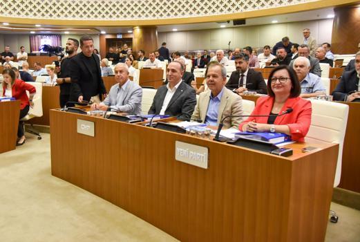 YENİ Parti grubu, ilk kez ABB Meclisi'nde