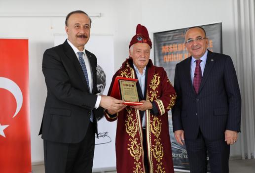 Yılın Ahisi 43 yıllık terzi
