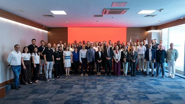 'İzmir'de sağlık alanına özel bir süper bilgisayar oluşturmak en büyük hedefimiz'