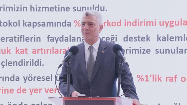Bakan Bolat, 'E-Ticaret ve Perakende Zirvesi'nde konuştu