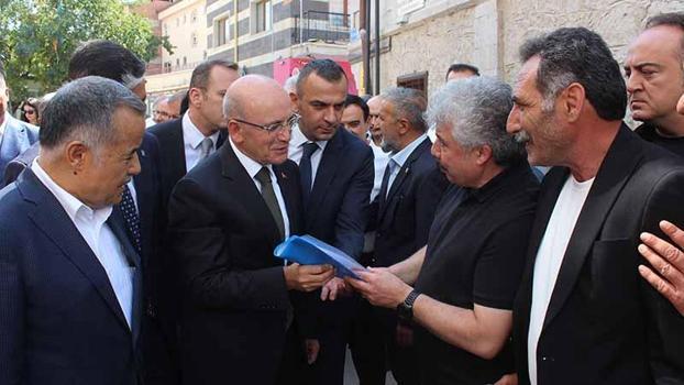Bakan Şimşek, Aksaray’da ziyaretlerde bulundu