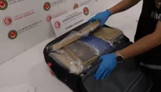 İstanbul Havalimanı'nda 51 kilo 500 gram kokain ele geçirildi