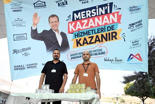 Mersin’e gelen öğrenciler otogarda karşılanıyor