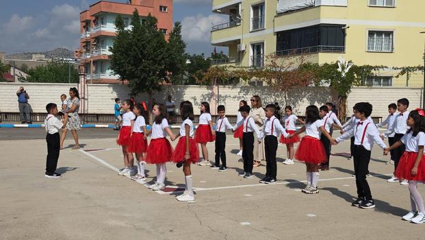 Kozan'da İlköğretim Haftası kutlandı