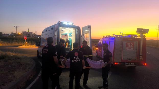 Mardin’de otomobil refüje çarptı: 4 yaralı