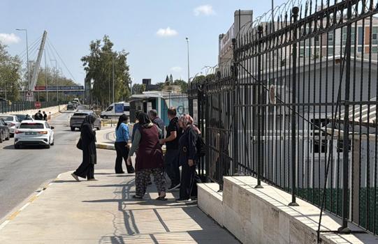 Tartıştığı eşi, kayınvalidesi ve kayınpederini av tüfeğiyle öldürdü (2)