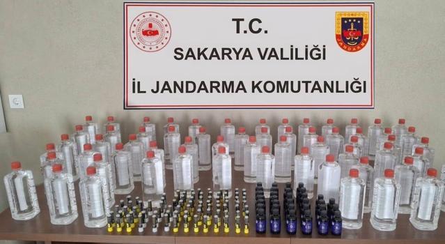 Sakarya'da sahte içki operasyonu: 5 gözaltı