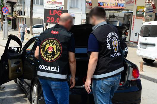 Kocaeli'de, çeşitli suçlardan aranan 50 kişi yakalandı