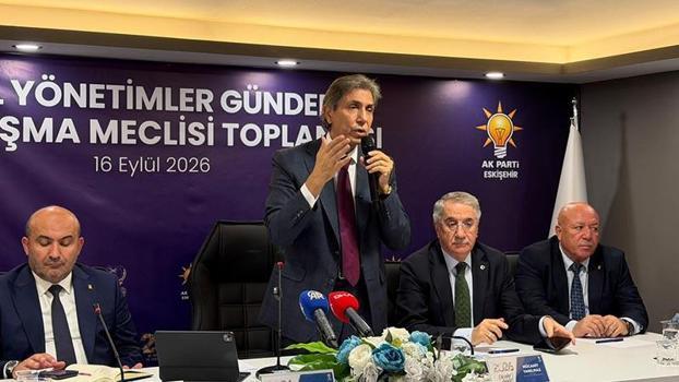 AK Parti'li Demir: CHP'nin iki yakasının bir araya geleceğini düşünmüyorum