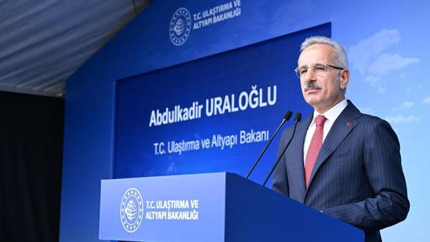 İstanbul Havalimanı'nın 4'üncü ana pisti yarın açılıyor